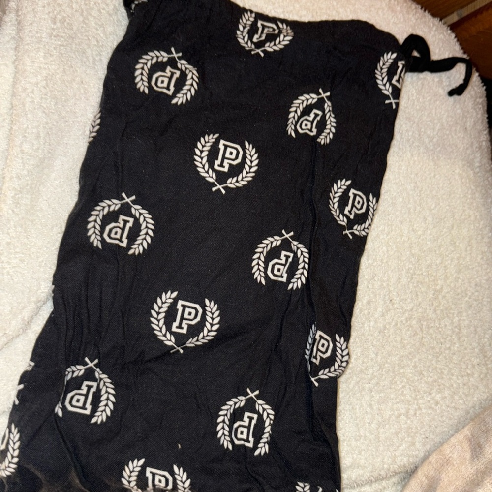 Vs Pink Logo Top Drawstring Pouch - image 1